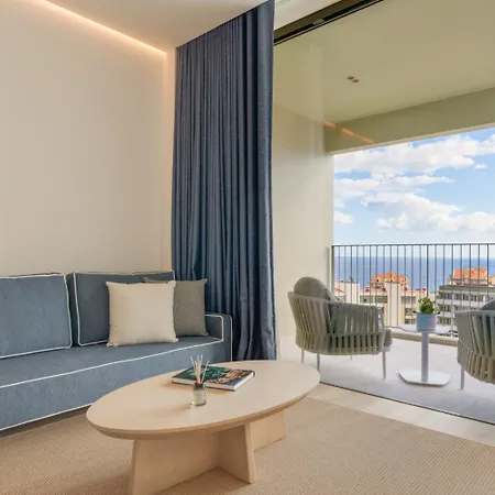 The Editory Ocean Way 5* Funchal (Madeira)