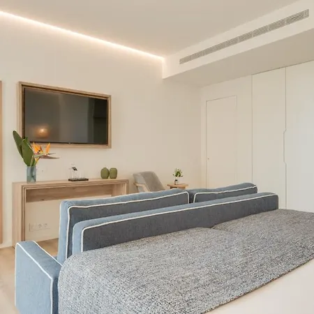 Hotel The Editory Ocean Way 5*