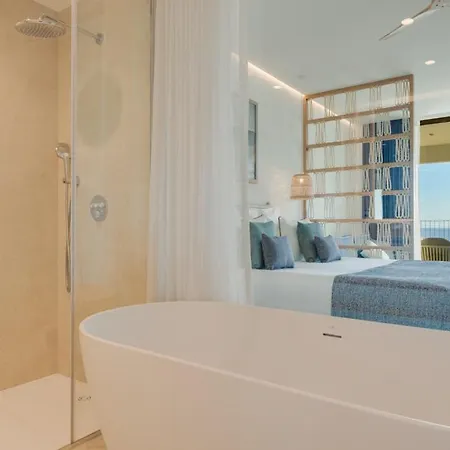 The Editory Ocean Way 5* Funchal