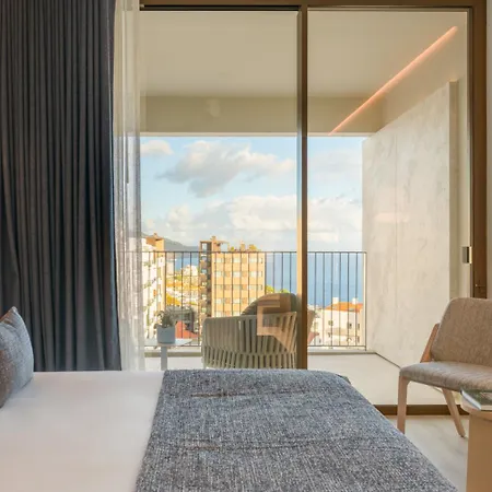 The Editory Ocean Way Hotell Funchal (Madeira)
