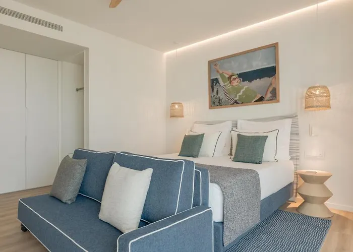 The Editory Ocean Way Hotel