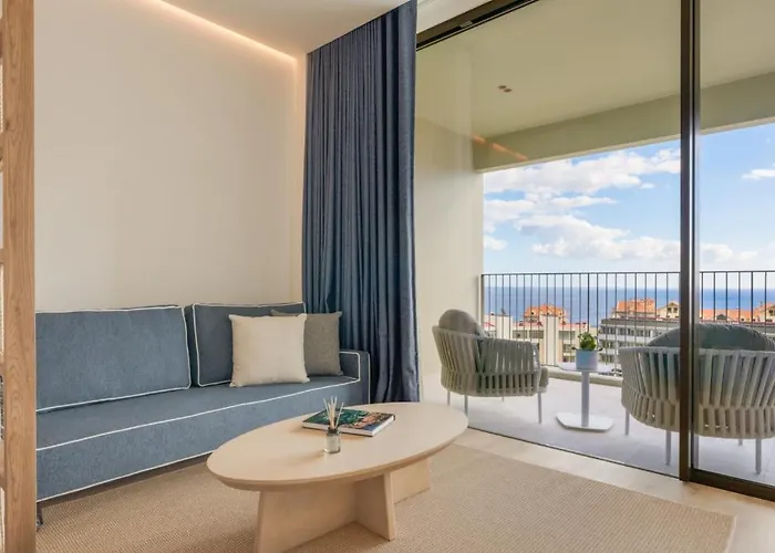 Hotel The Editory Ocean Way Funchal (Madeira)
