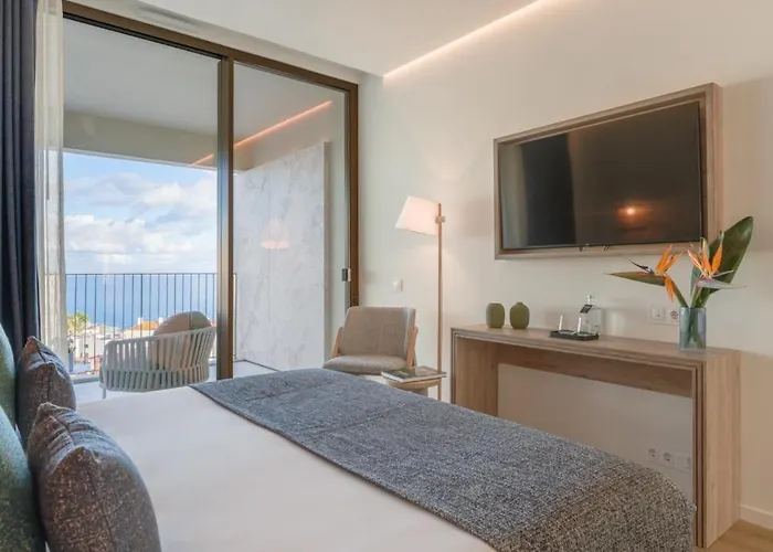Hotel The Editory Ocean Way Funchal (Madeira)
