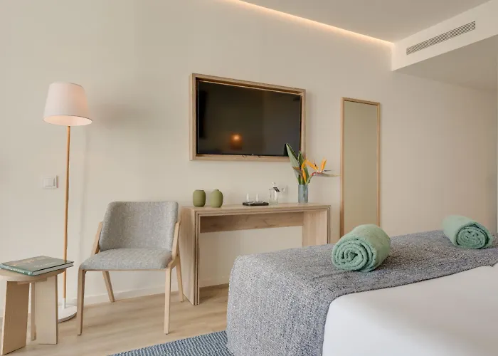 The Editory Ocean Way Hotel Funchal (Madeira)