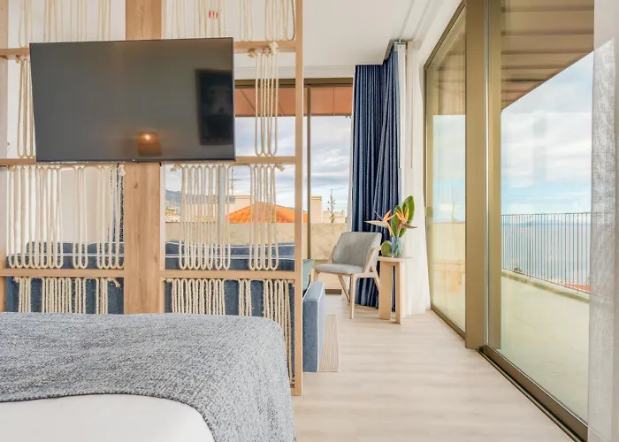 Hotel The Editory Ocean Way Funchal (Madeira)