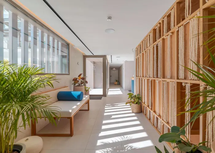 The Editory Ocean Way Hotel Funchal (Madeira)